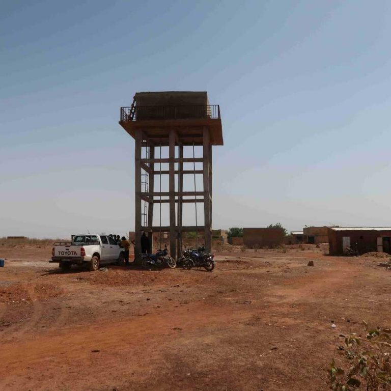 Projekt N'Tjiba Dorf Ansicht Wasserschloss